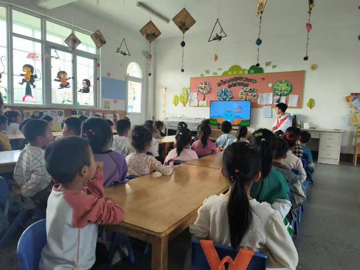 图片1 图片1