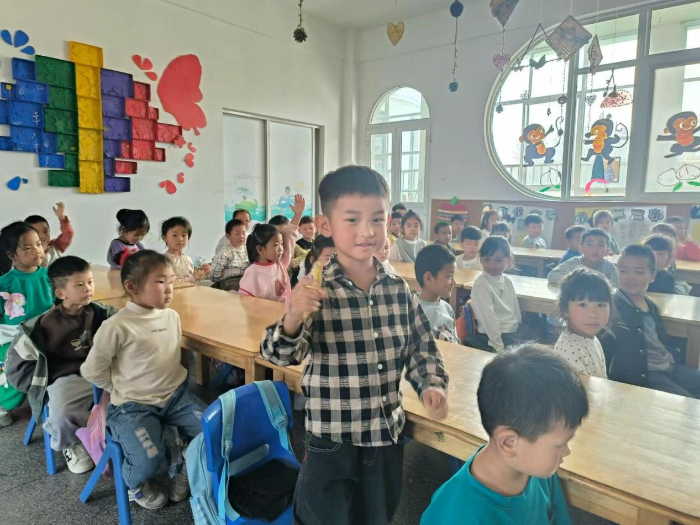 图片2 图片2