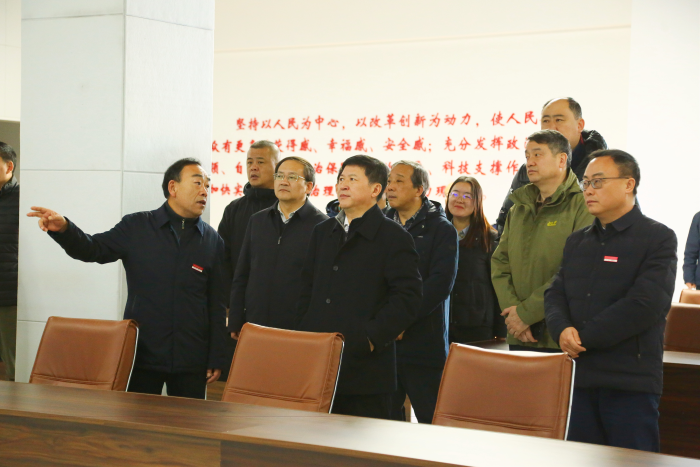 图片 1 图片 1
